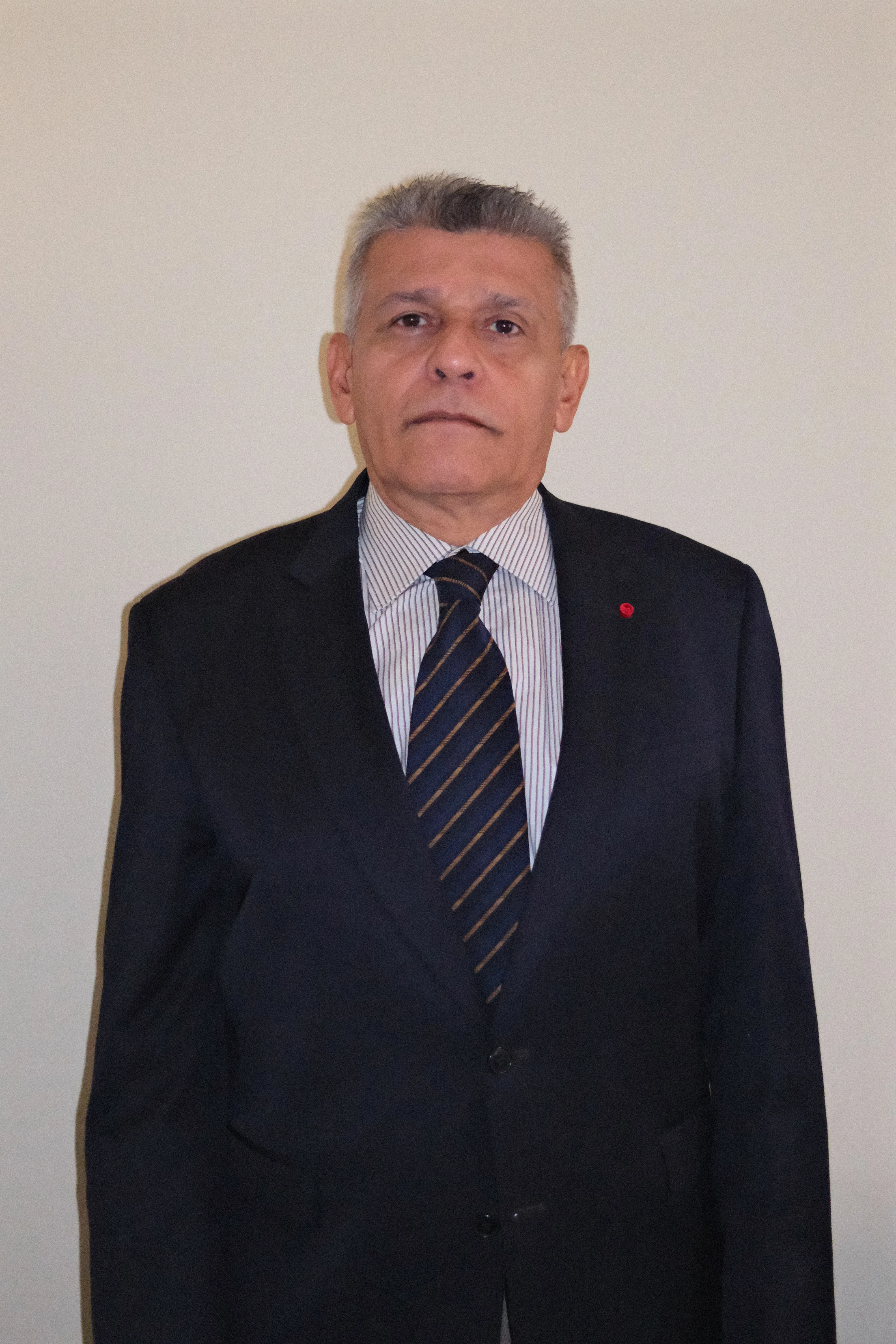 Dr. Alejandro González Rivera